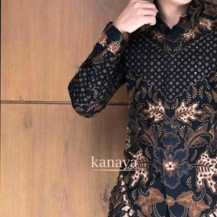 PERWIRA Kemeja Batik Pria Lengan Panjang Lapis Furing Halus
