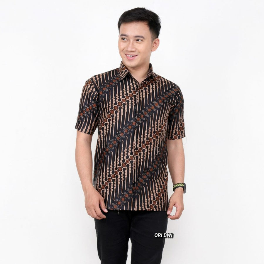 Hem Batik Pria Lengan Pendek | Baju Batik Ruzza | Kemeja Kerja Dewasa