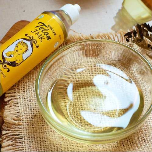 Traditional Baby Oil Eucalyptus Fennel Coconut Oil | Minyak Telon Bayi (JMK) | Telon Oil