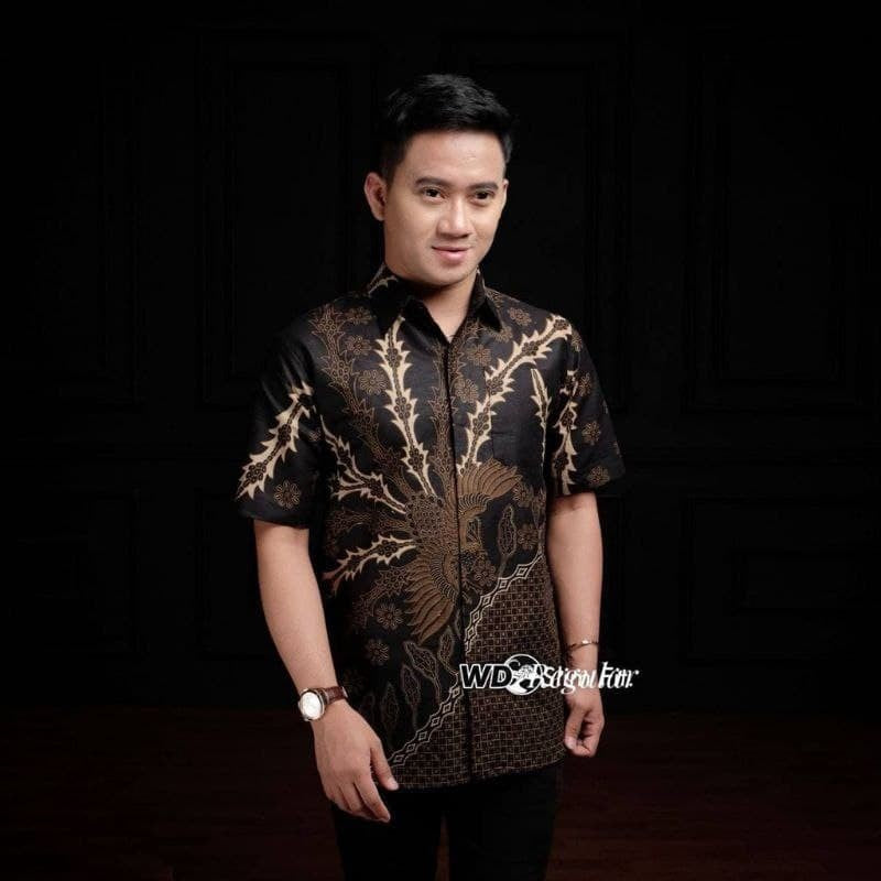 KEMEJA BATIK PRIA LENGAN PENDEK - BAJU BATIK PRIA PEKALONGAN TERLARIS