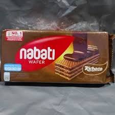Nabati Richoco Wafer – Crispy & Creamy Chocolate Delight!