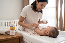 ✿ HEROCYN Medicated Skin Powder ✿ Bedak Obat Kulit | Relief for Itchy Skin & Prickly Heat Cooling & Soothing Powder | Family Skin Care