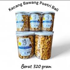 Poetri Bali Garlic Peanut Snacks. Authentic Balinese Savory Crunch, Kacang Bali